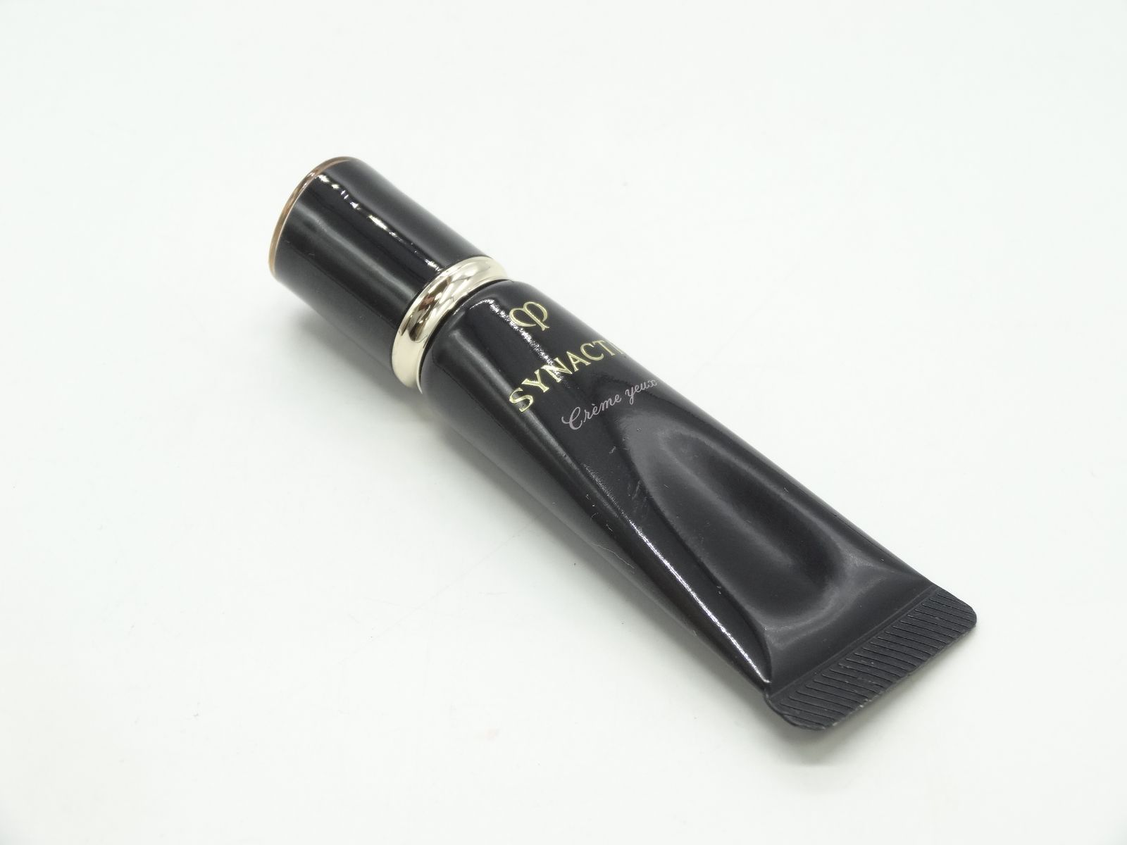 ☆未使用☆クレ・ド・ポー ボーテ シナクティフ クレームイユー