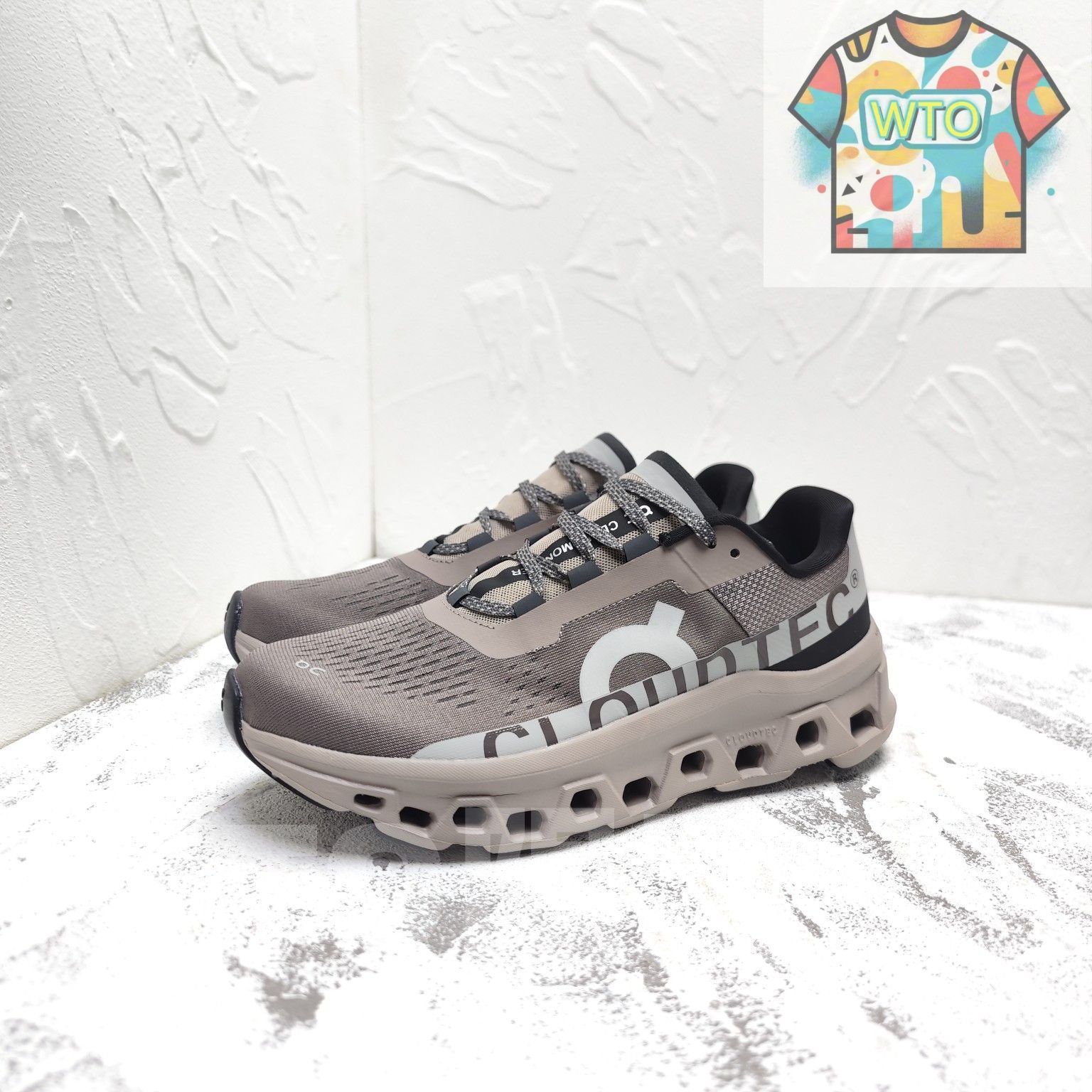 【中古美品】on ランニングシューズ（Cloudmonster／26cm） On オン レディース クラウド モンスター Cloudmonster