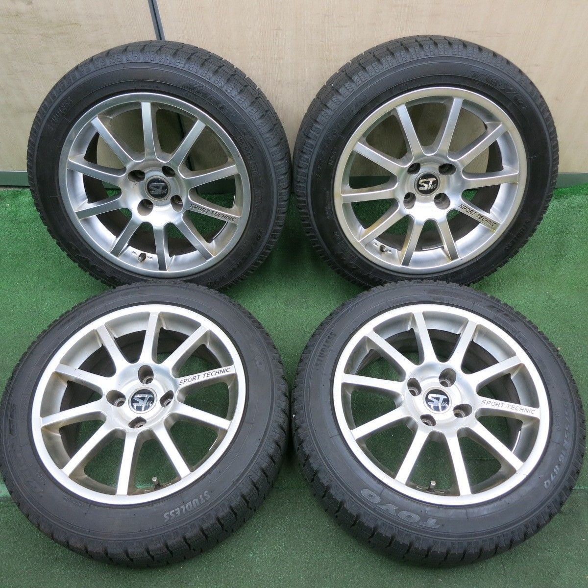 送料無料* バリ溝！9.5分以上☆プジョー 等 SPORT TECHNIC 195/55R16 スタッドレス トーヨー ガリット G5  スポーツテクニック PCD108/4H☆4061104HAス - メルカリ