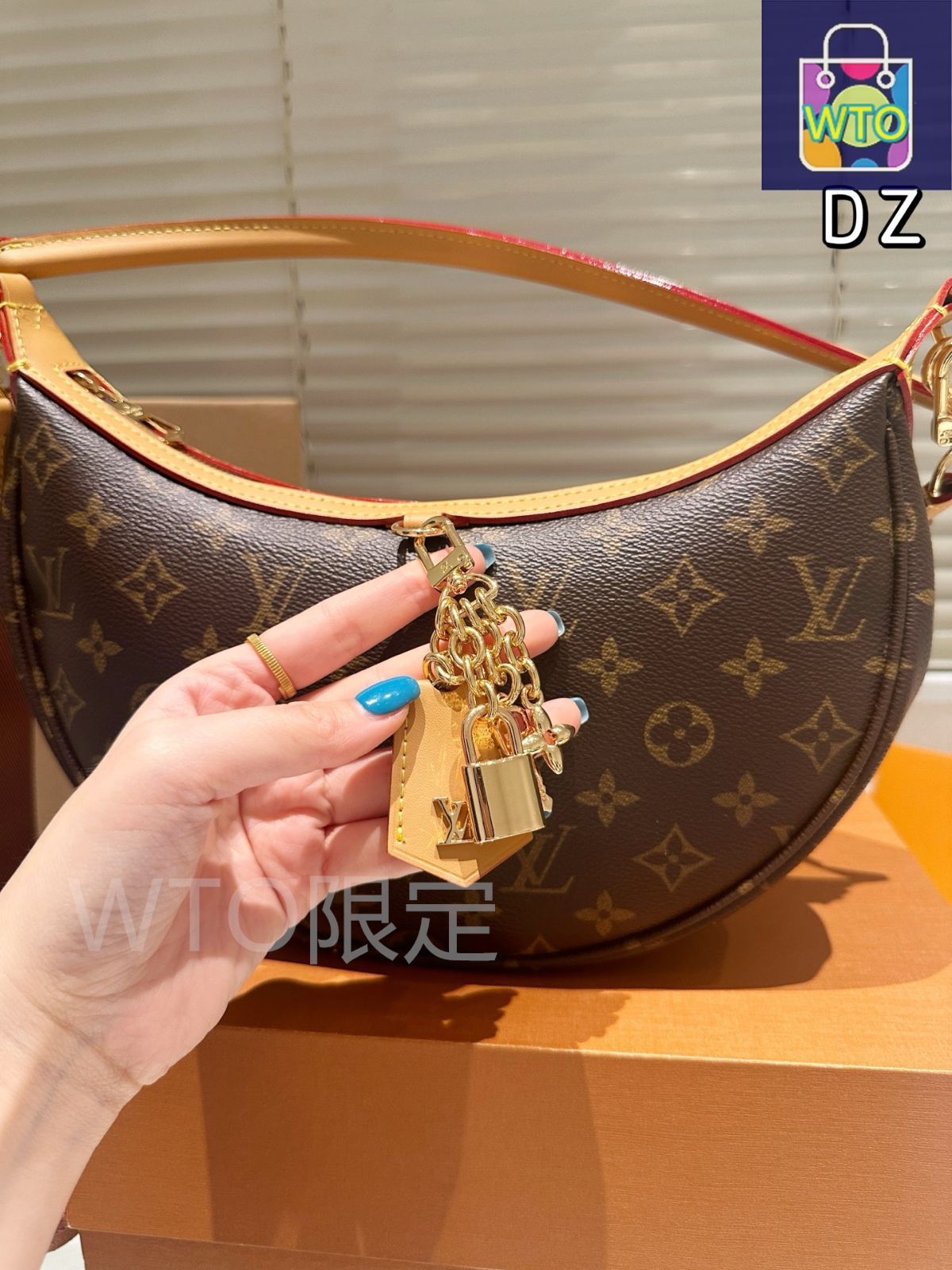 直営店買付☆【LOUIS VUITTON】ルーピング バッグ 今日特価】Louis Vuitton Looping Bag ~ルイ・ヴィトン