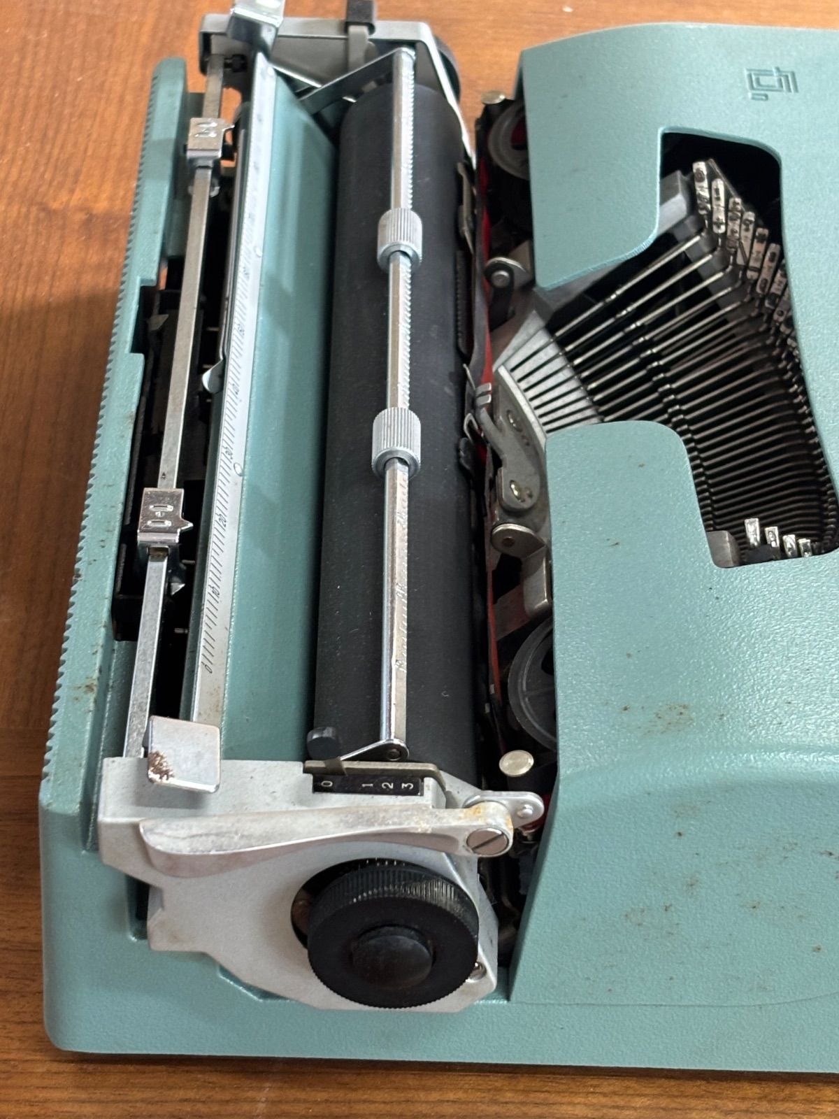 オリベッティ タイプライター 【ジャンク品】 タイプライター olivetti