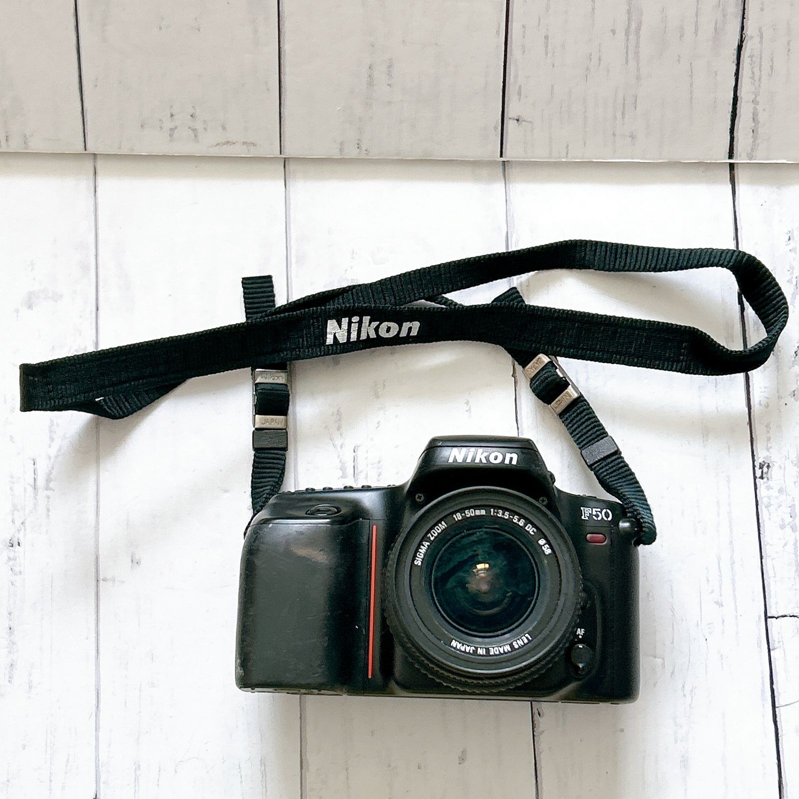 ニコンF50フィルム式一眼レフカメラ附属セット フィルム一眼レフカメラ