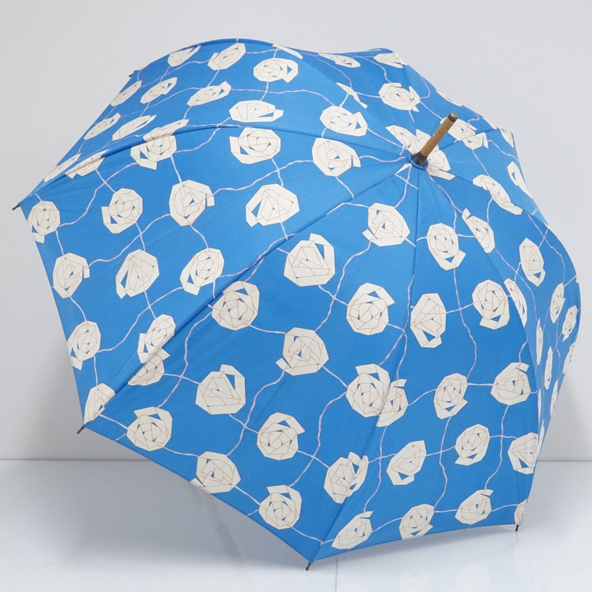 COCCA 長傘　美品　used品 傘 cocca コッカ USED美品 テキスタイル ブルー 深張り 個性的