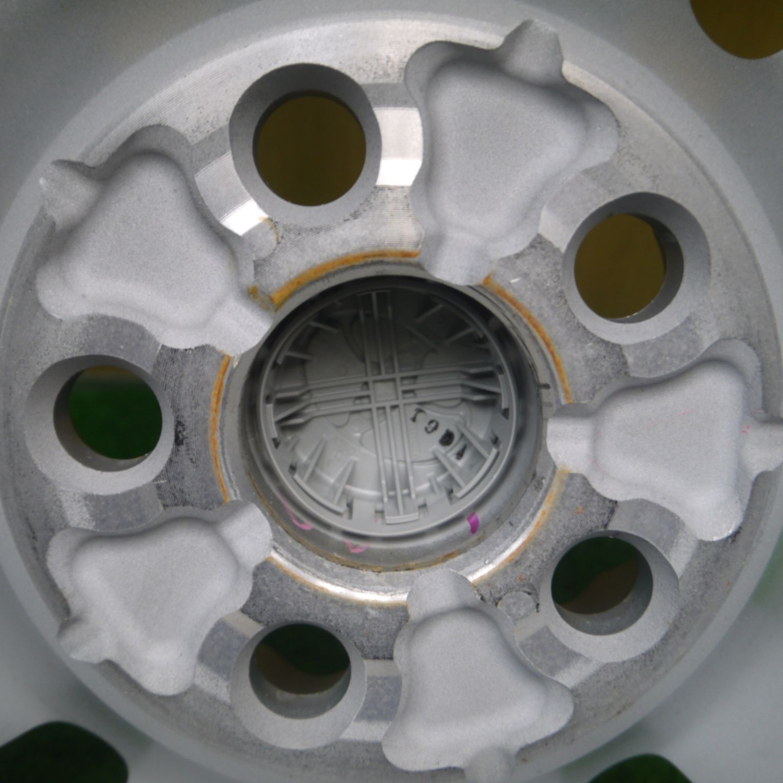 新車外し　210系 カローラ ツーリング S 純正 ホイール 16インチ 送料無料* 新車外し☆トヨタ 210系 カローラ ツーリング S 純正