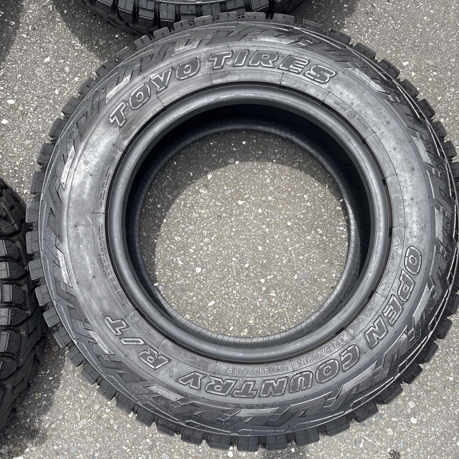 トーヨータイヤ