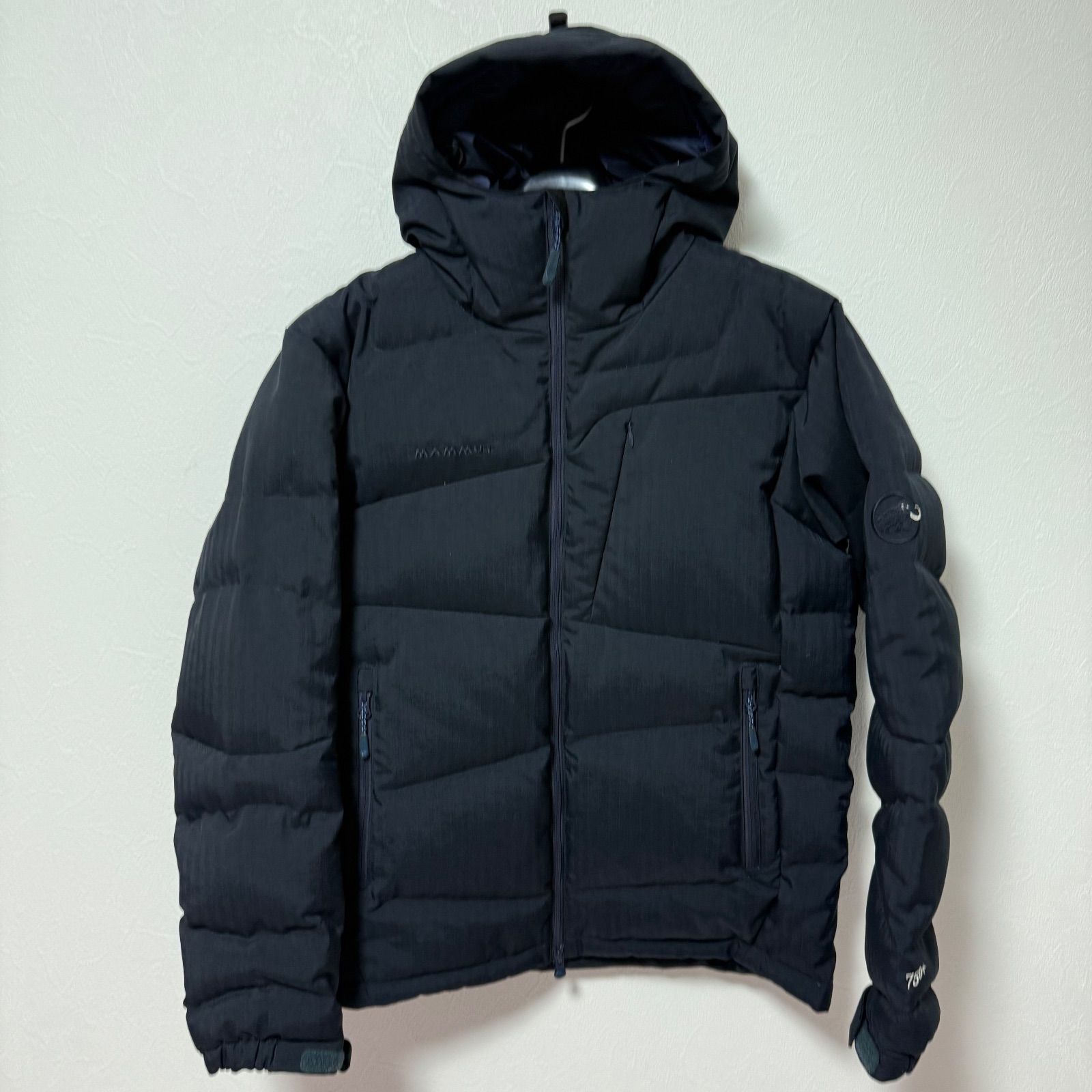 マムート アトラスフーディヘリンボーンダウンジャケット メンズ