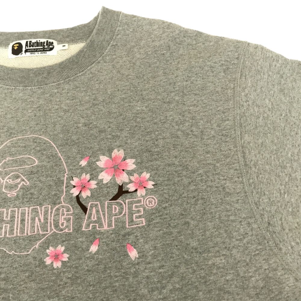 A BATHING APE (アベイシングエイプ) 桜刺繍 クルーネック