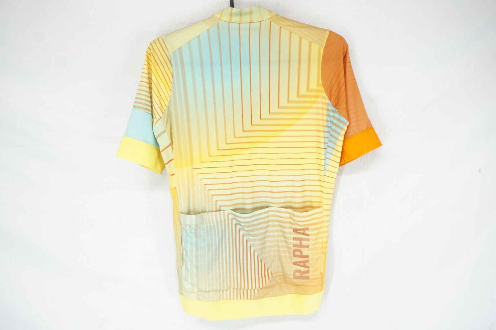 RAPHA ラファ TUNNEL VISION PT TRAINING Sサイズ ジャージ バイチャリ阪急塚口店