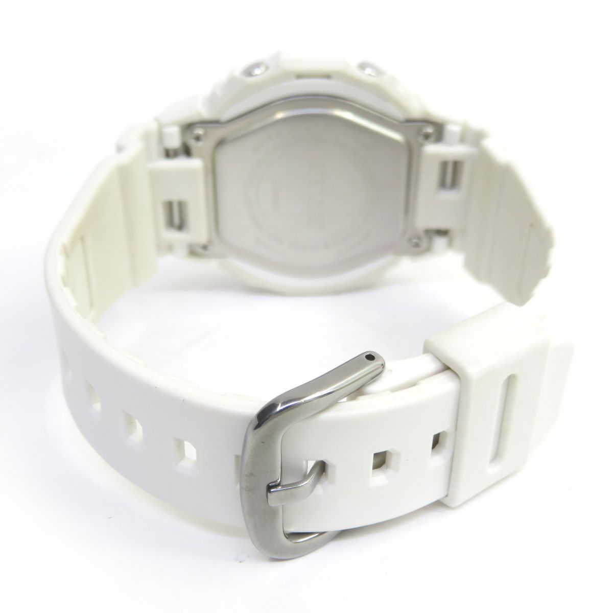 G-SHOCK ITZY GMA-P2100IT-7AJR. ホワイト腕時計 楽天市場】G-SHOCK コンパクトサイズ ITZY コラボレーション