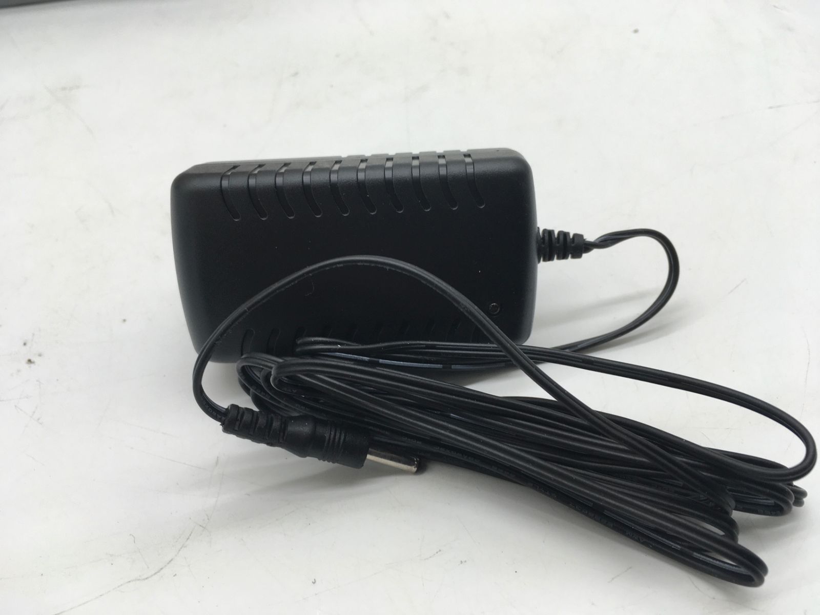 未使用】☆KTC/京都機械工具 9.5sq.コードレスラチェットレンチ