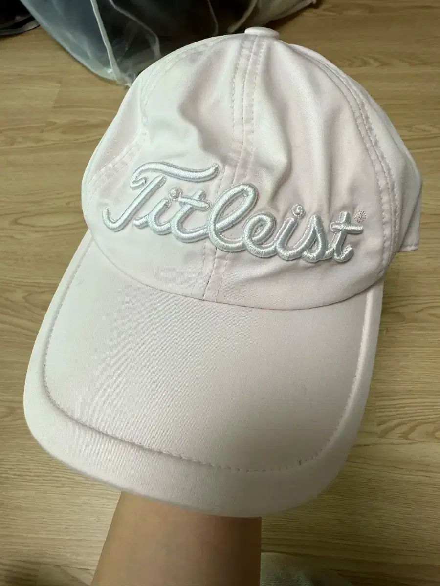 Titleist タイトリスト 帽子 ゴルフ キャップ ピンク ◆タイトリスト キャップ◆薄ピンク◆ ピンク（ブランドタイトリスト）（帽子・バイザー｜メンズ ユニセックス 男女兼用 ピンク刺繍ロゴ ゴルフキャップ レディース メンズ ゴルフキャップ・サンバイザー｜ジーパーズ