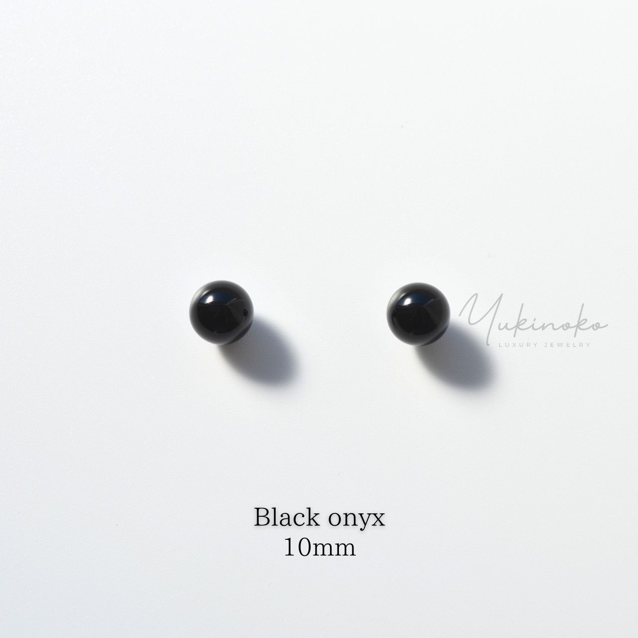 天然石オニキスの大粒ピアス BLACK ONYX 10mm SILVER925/K18gp