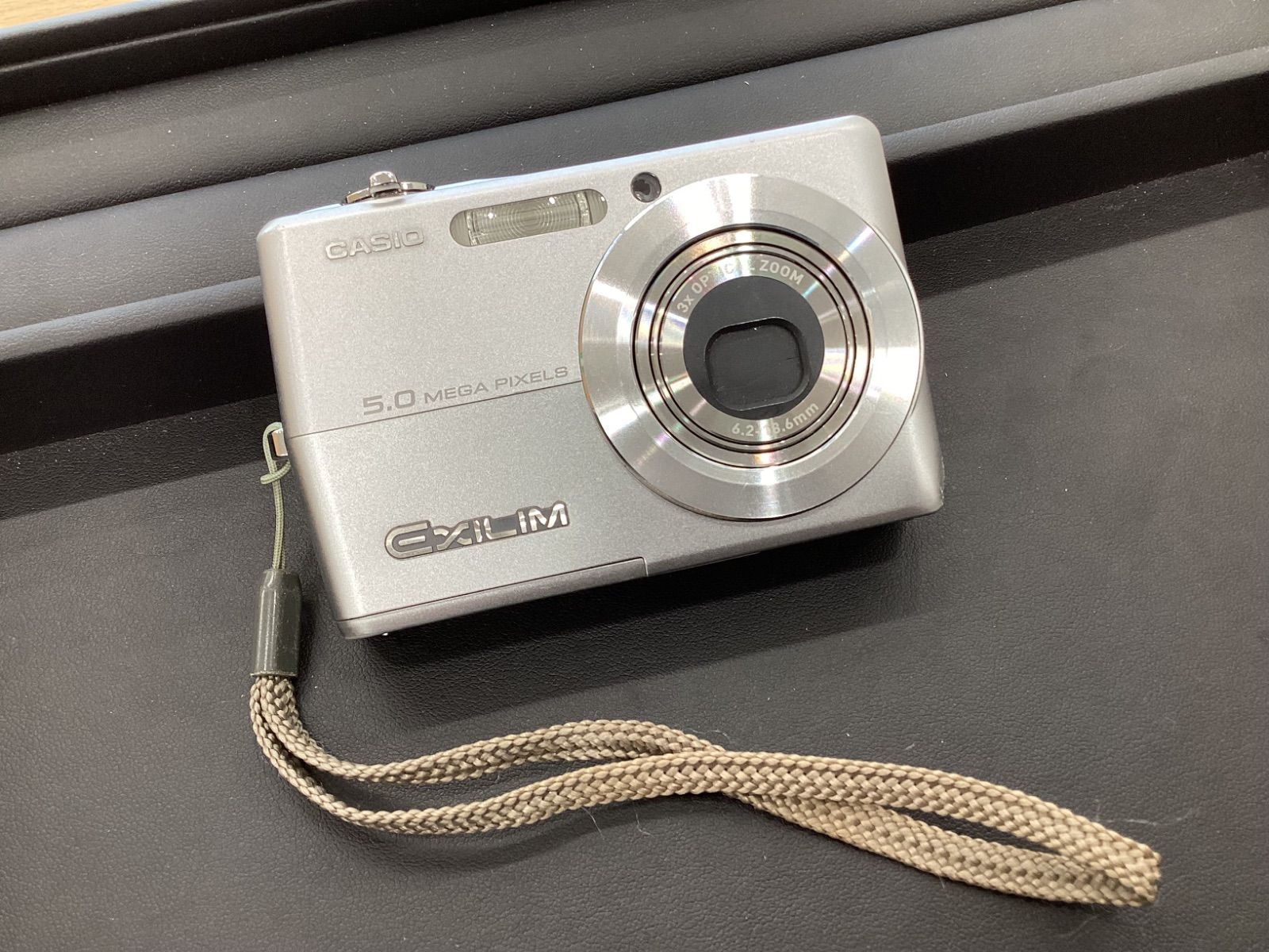 中古品 保管品 動作未確認 CASIO カシオ EXILIM EX-Z1050 コンパクト