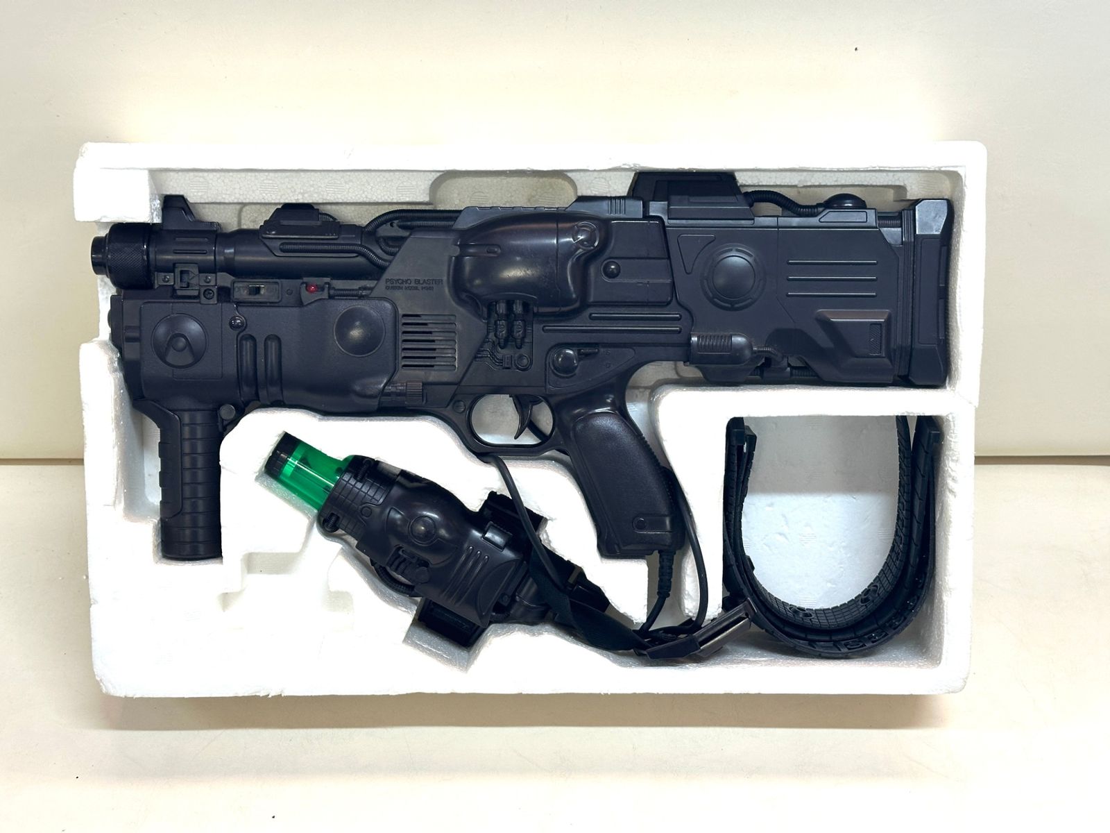 30年以上前超レア廃盤トミーサバイバーショットプロダクトⅡ銃おもちゃ赤外線光線銃 TOMY 赤外線光線銃 サバイバーショット サイコブラスター - メルカリ