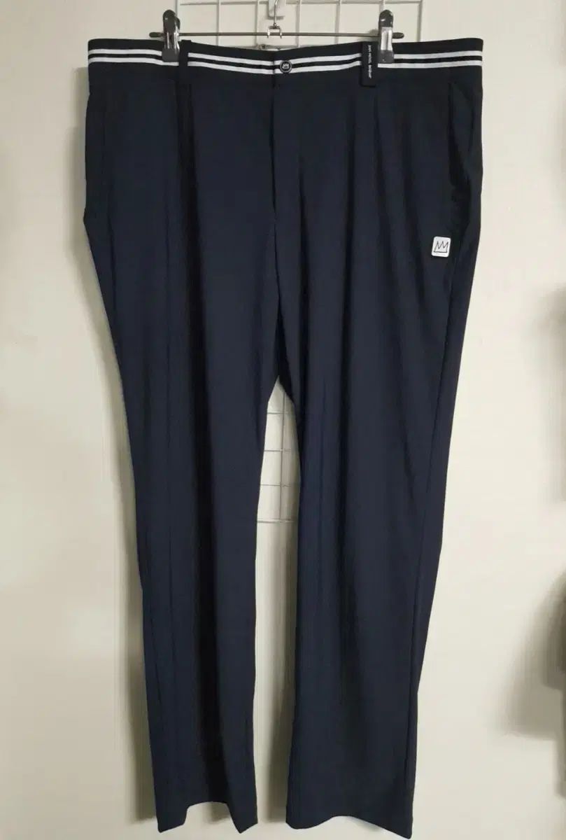 極美品　ガッチャゴルフ セットアップ 迷彩　カモフラ　XL 刺繍　大きいサイズ 極美品 ガッチャゴルフ セットアップ 迷彩 カモフラ XL 刺繍