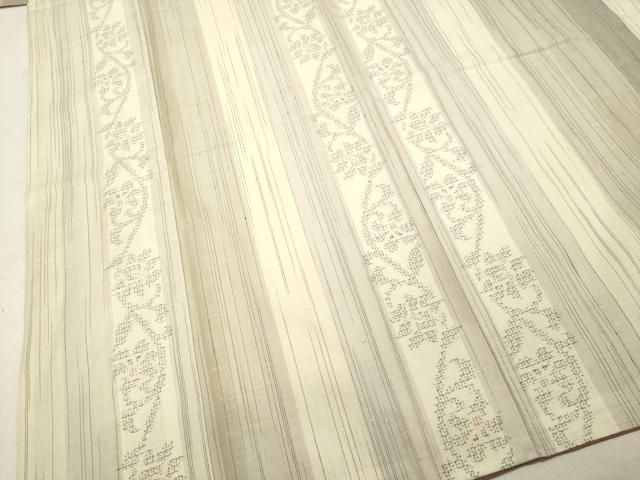 平和屋着物○結城紬 奥順 はたおり娘 草花間道 やまと誂製 正絹 逸品