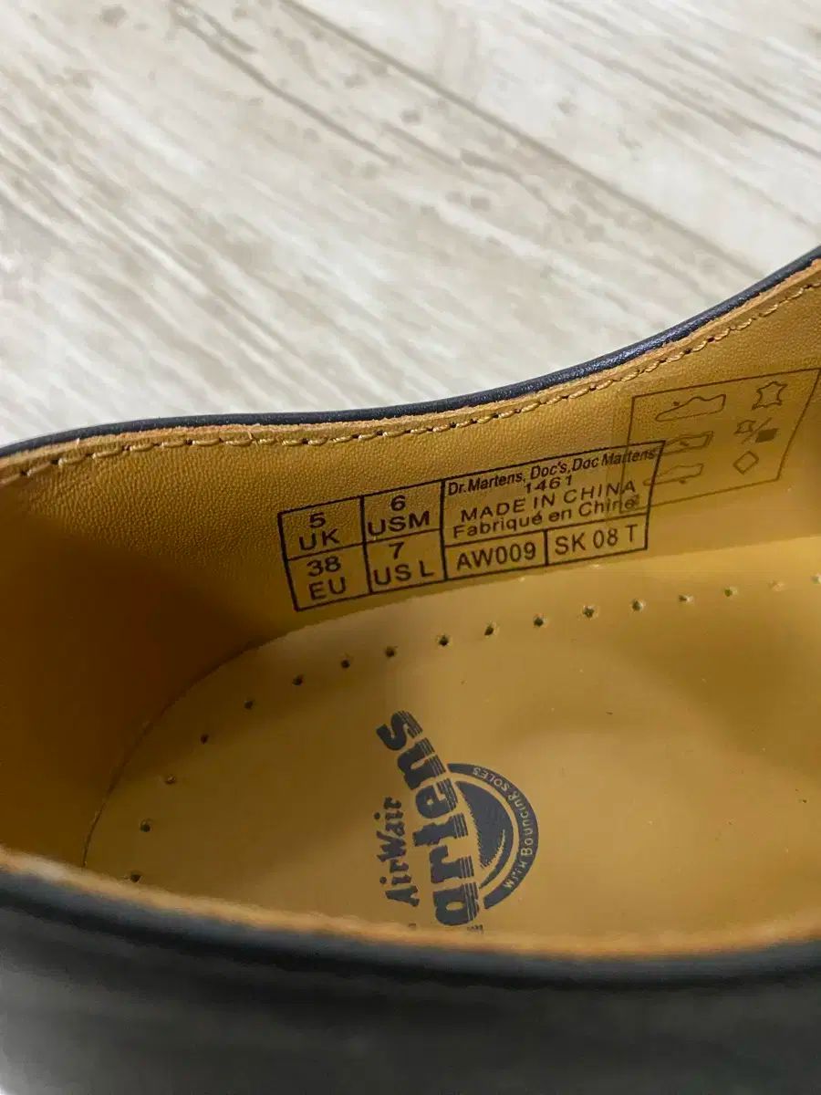MARTENS ドクターマーチン
