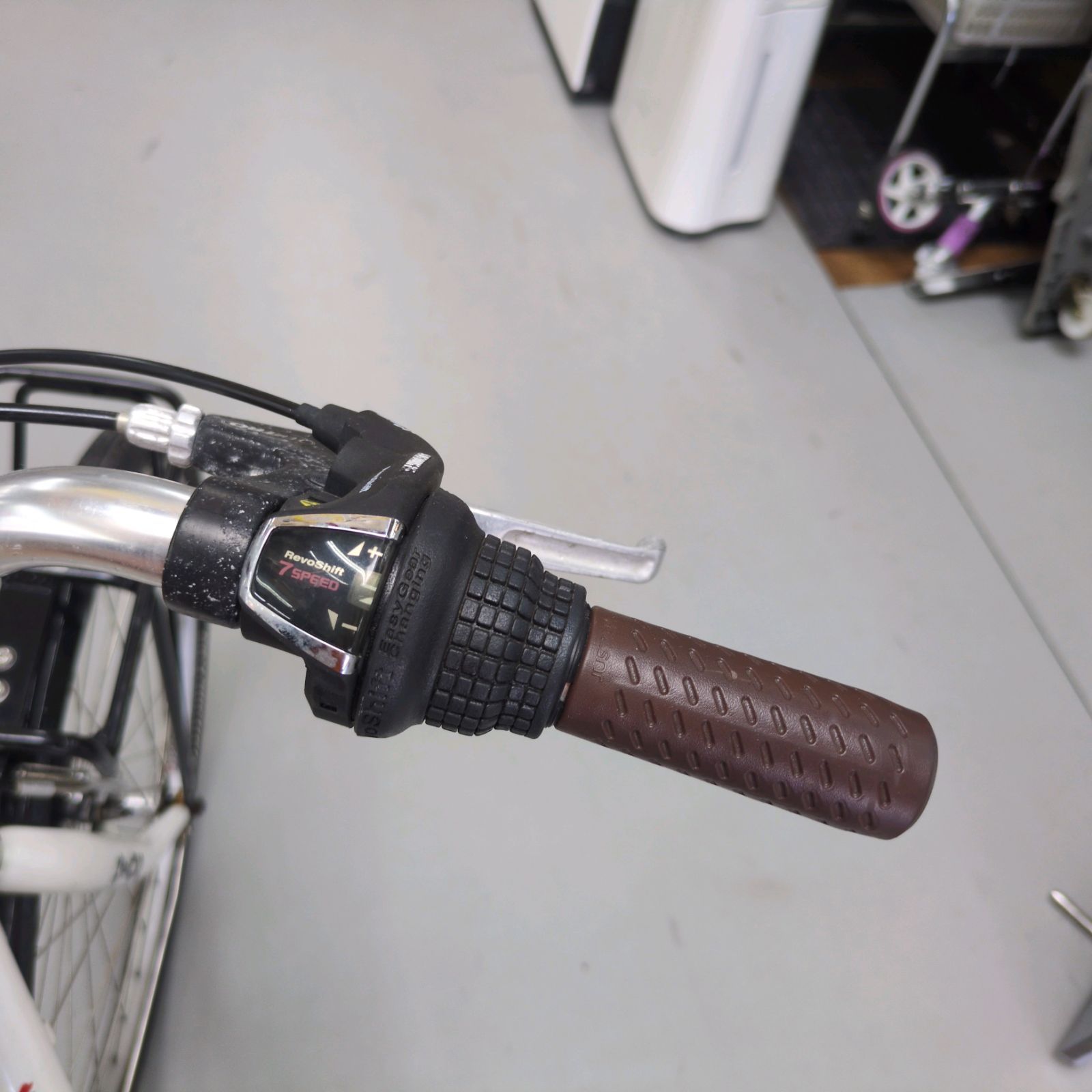 J285 ☆サビキズ使用感有り☆クロス自転車☆GIOS☆LIEBE☆7段☆26インチ