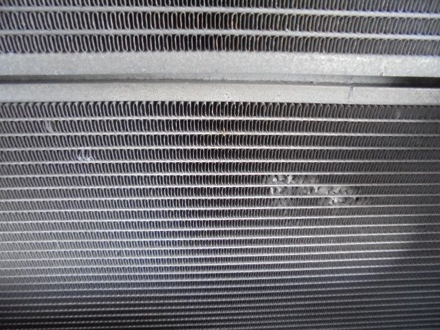 5FQ1017 AB トヨタ ノア ZWR80G 前期型 ハイブリッド フロントコアサポートカット ラジエーター コンデンサー ファン付 FFCRYSTALESIA_COM