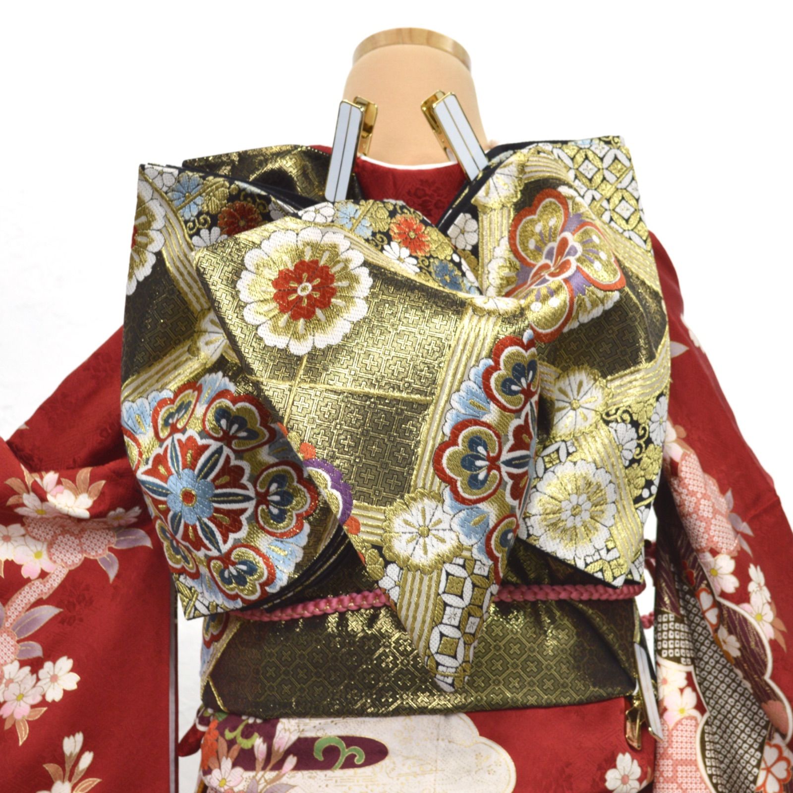 美品》正絹 振袖フルセット M〜Lサイズ 成人式 金駒刺繍 赤地 古典