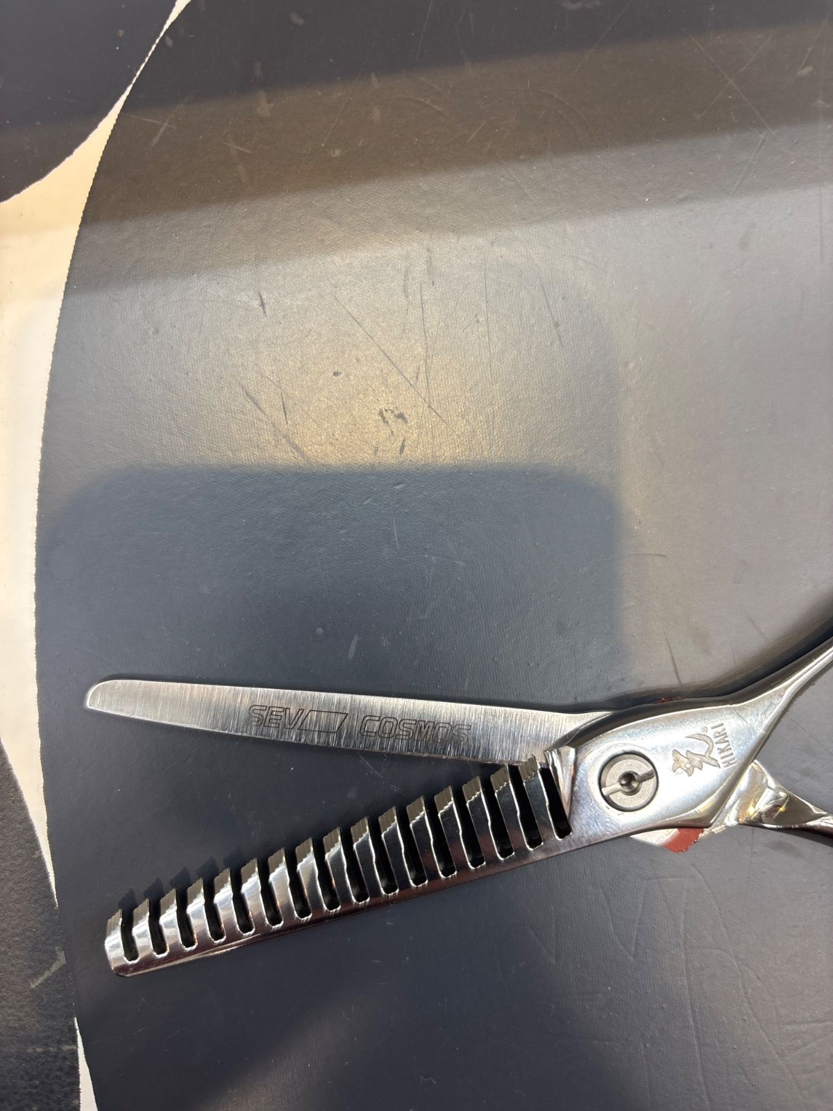 光 ヒカリシザー sev cosmos s-16 セニングシザー　セブコスモス SEVシリーズ SEVコスモス THINNING MEGANE TYPE：[株式会社ヒカリ]美容