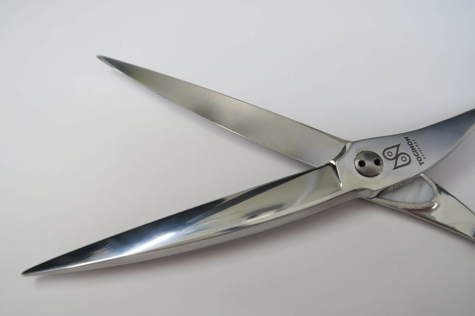 Cランク【トギノン TOGINON】 シリウスタフ 7.0 シザー 美容師・理容師