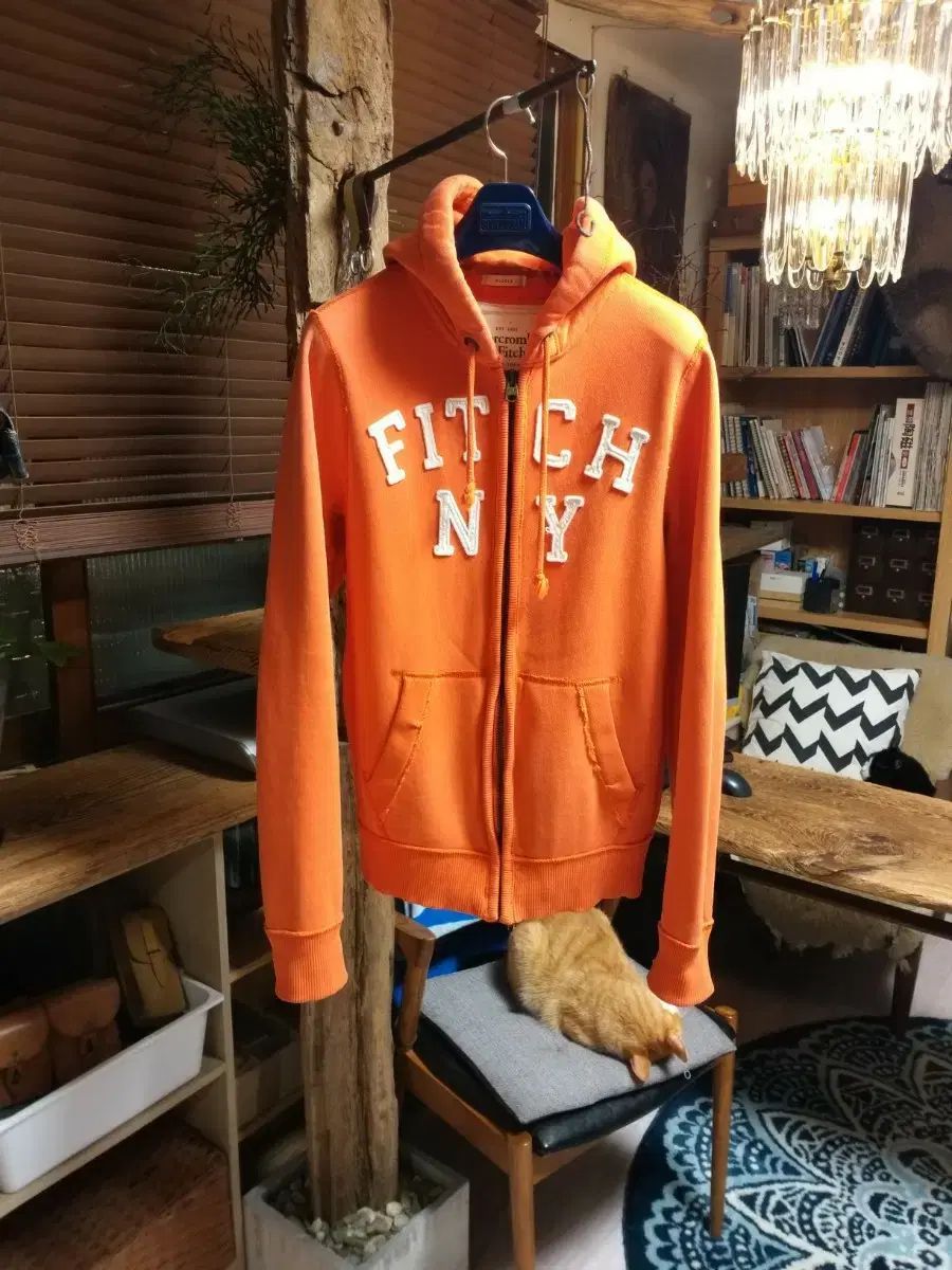 Abercrombie & Fitch ファー付きジップパーカー アバクロンビー シープ 