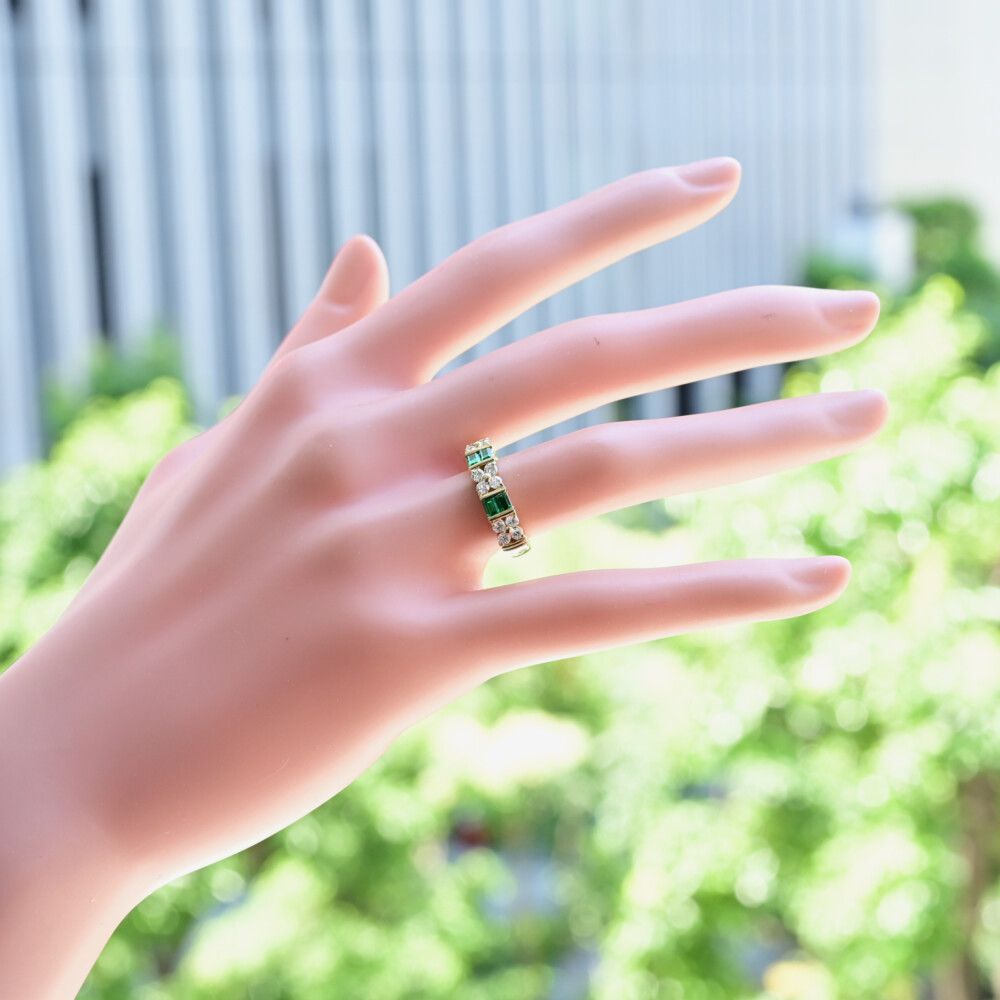 18K エメラルド＆ダイヤモンド 指輪 ☆新品☆『エメラルド0.74ct ダイヤモンド0.24ct』Pt900デザイン