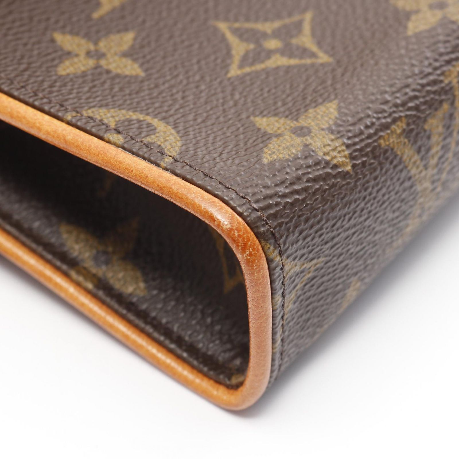 VUITTON