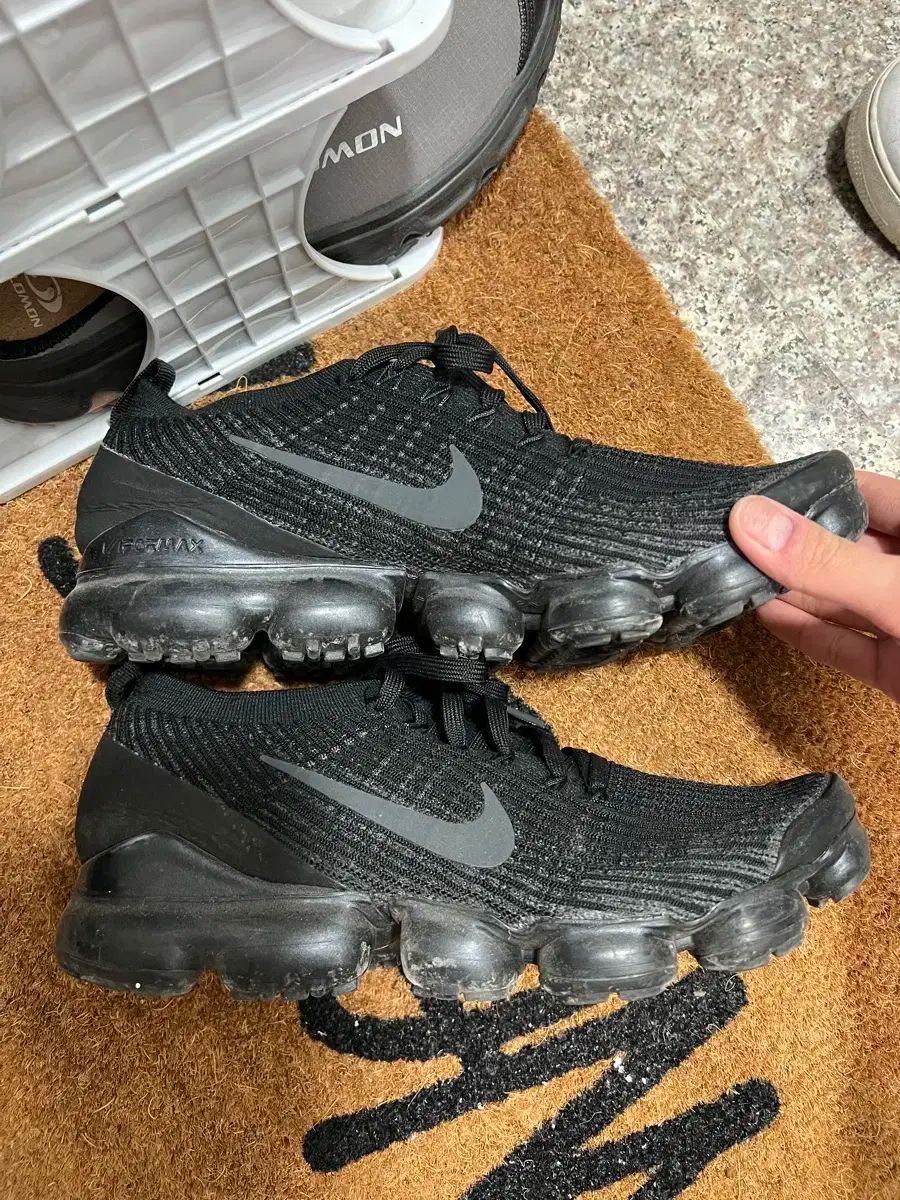 ナイキ エアヴェイパーマックス フライニット3.0 トリプルブラック