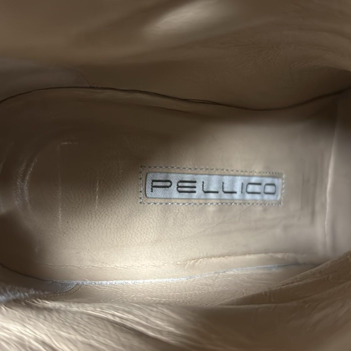 ショートブーツ