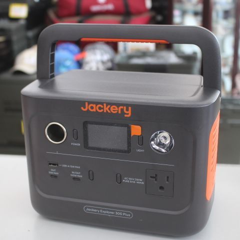中古美品 ポータブル電源 Jackery Explorer 300plus 288Wh/300W
