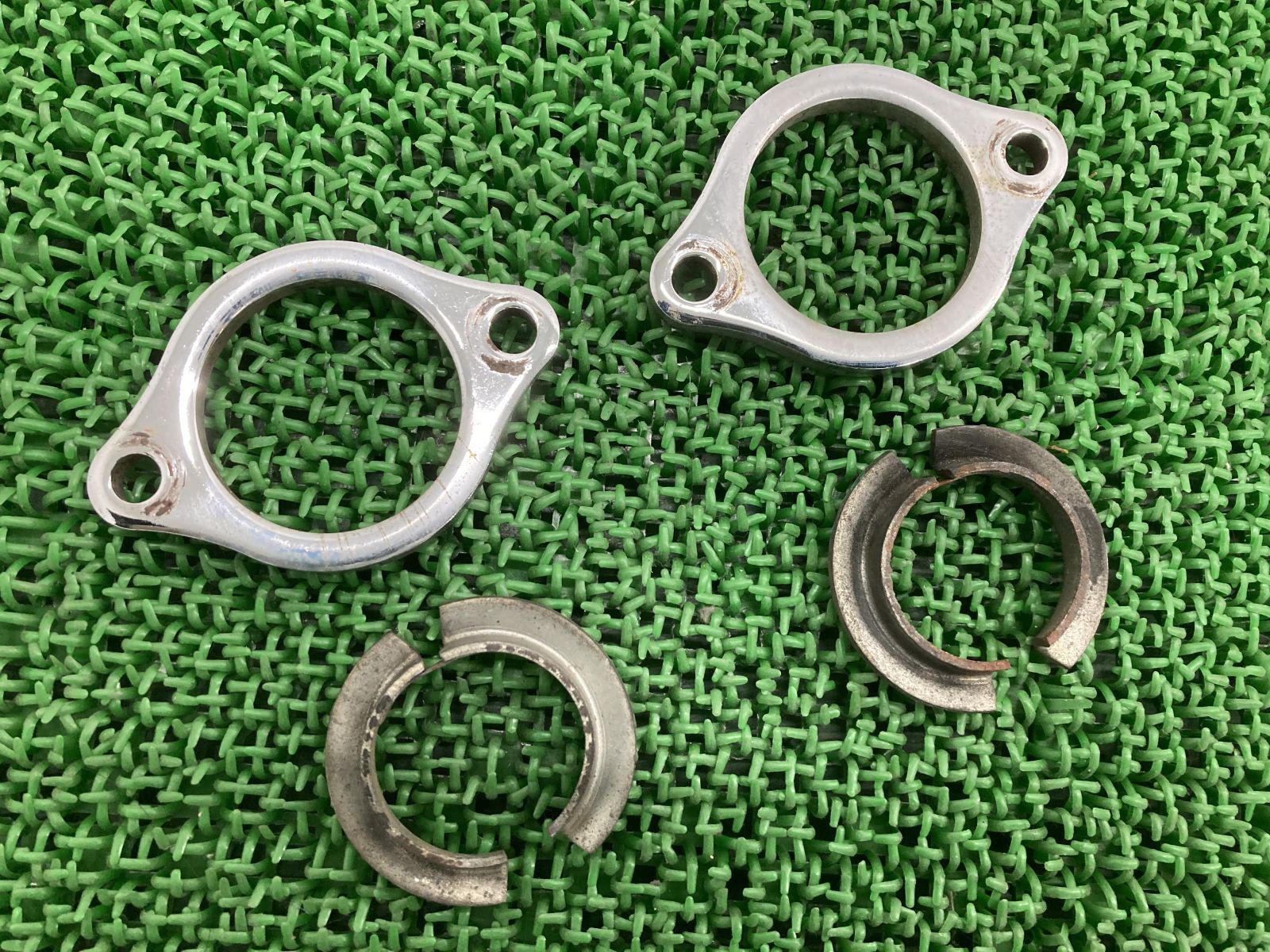 シャドウ400 マフラーフランジ ホンダ 純正 中古 バイク 部品 NC34 割りカラー ピッチ72mm 曲がり無し 品薄 希少品 車検 Genuine