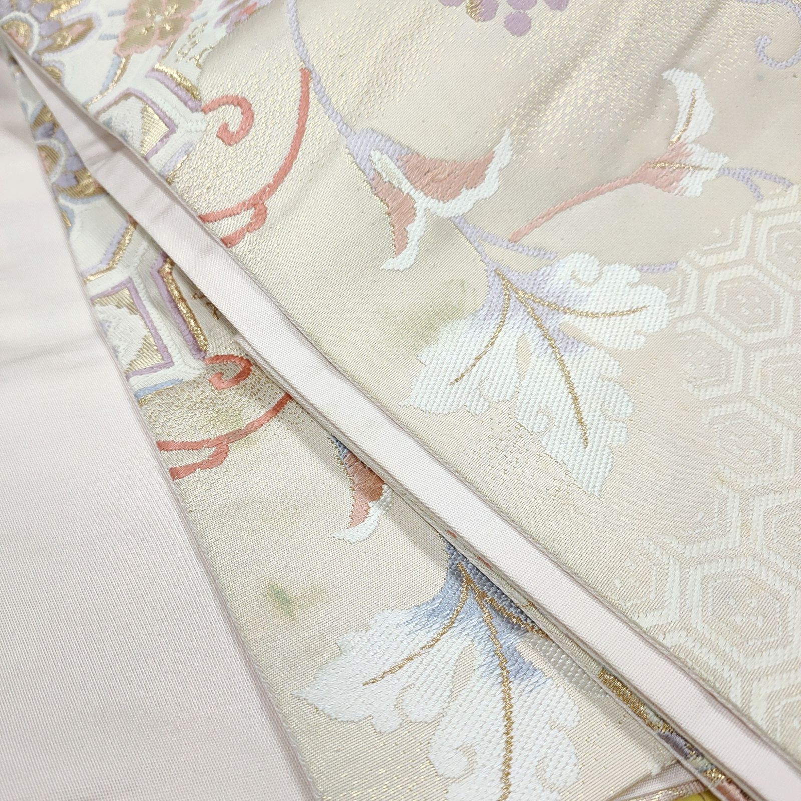 袋帯 本金箔錦二重織 天平華文 着物 和装 - メルカリ