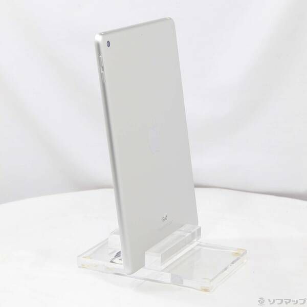 中古品〕 iPad 第6世代 128GB シルバー MR7K2J／A Wi-Fi【269】