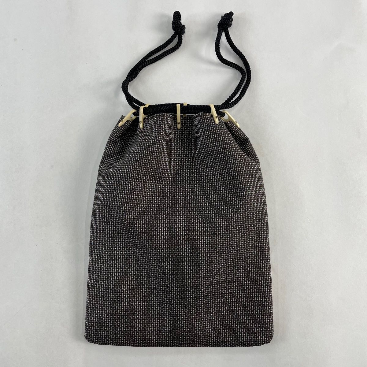 和装バッグ 優品 会切袋 巾着 紬地 亀甲絣 焦茶色 正絹 和装小物