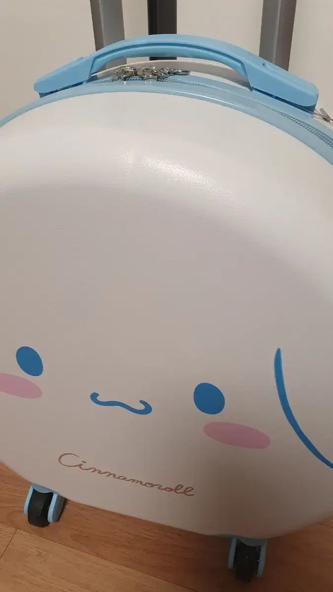 サンリオ シナモロール キャリーケース スーツケース