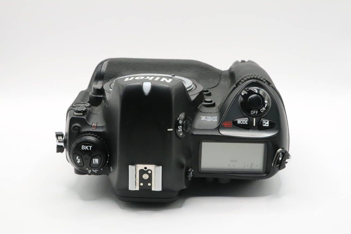 Nikon D7000 デジタル一眼レフ ショット1万以下 ショット数11707