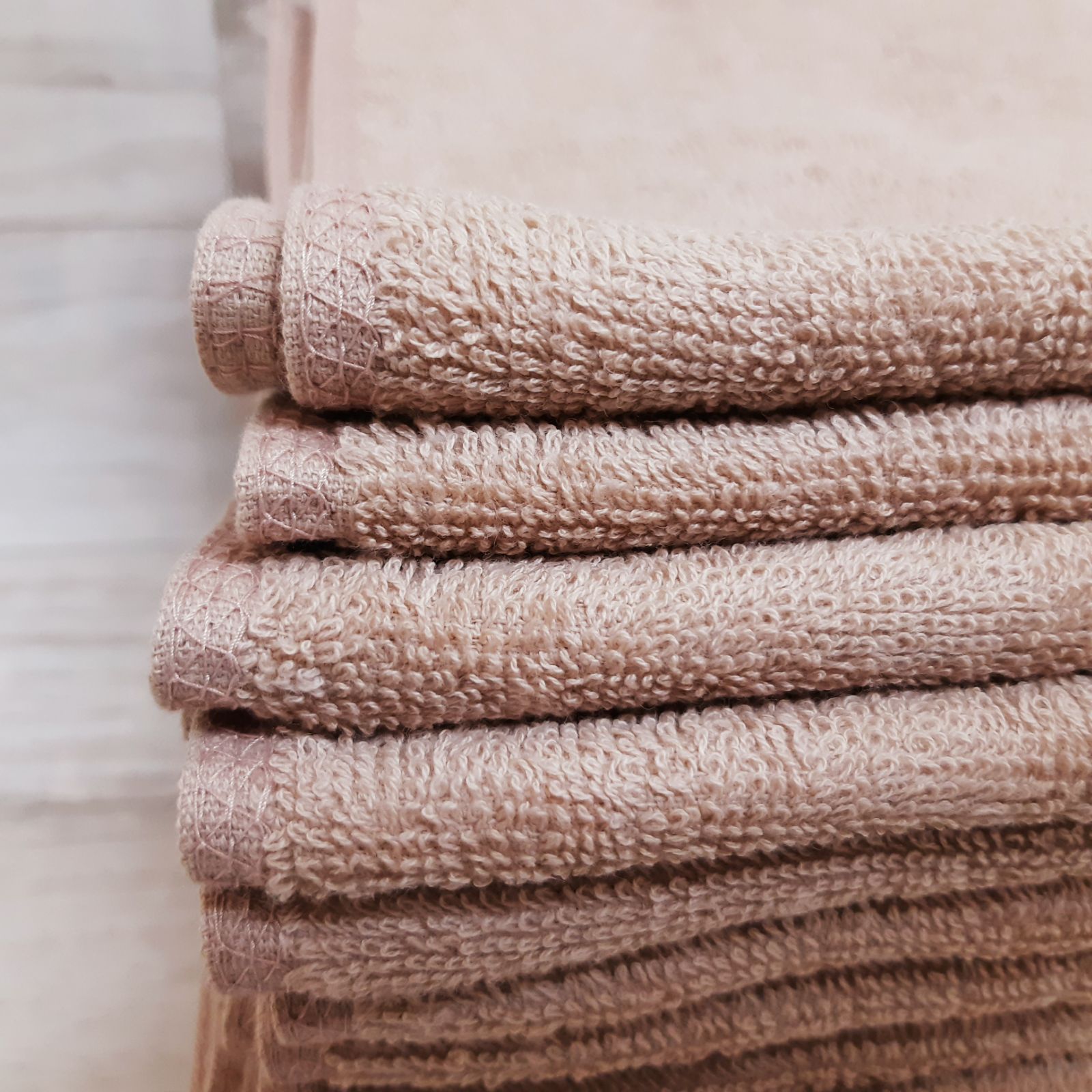 ●プロ仕様、業務用280匁フェイスタオル　ベージュ60枚セット！● 業務用プロ仕様、280匁フェイスタオル ベージュ 60枚セット！！ 業務用