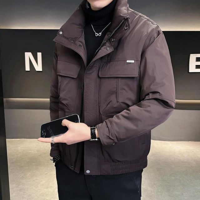 春 コーデ メンズ 服 シンプル ファッション オシャレ 大人 かっこいい 大きいサイズ ストリート 紳士服 ダウン ジャケット 冬 ビッグ ポケット スタンドカラー 暖かい