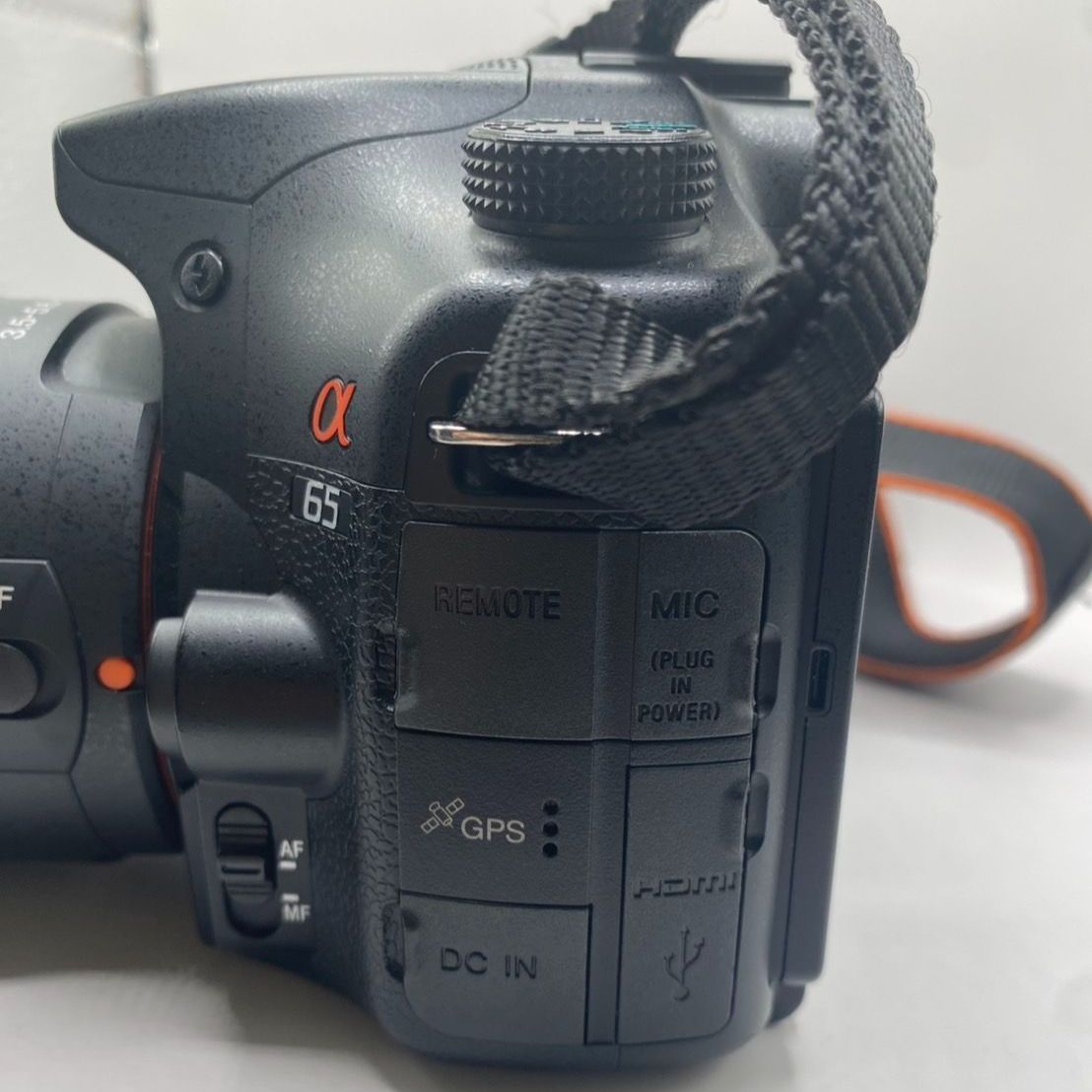【値下】SONY SLT-A65V デジタル一眼レフカメラ&交換レンズ Amazon | ソニー SONY ミラーレス一眼 α65 ボディ SLT-A65V