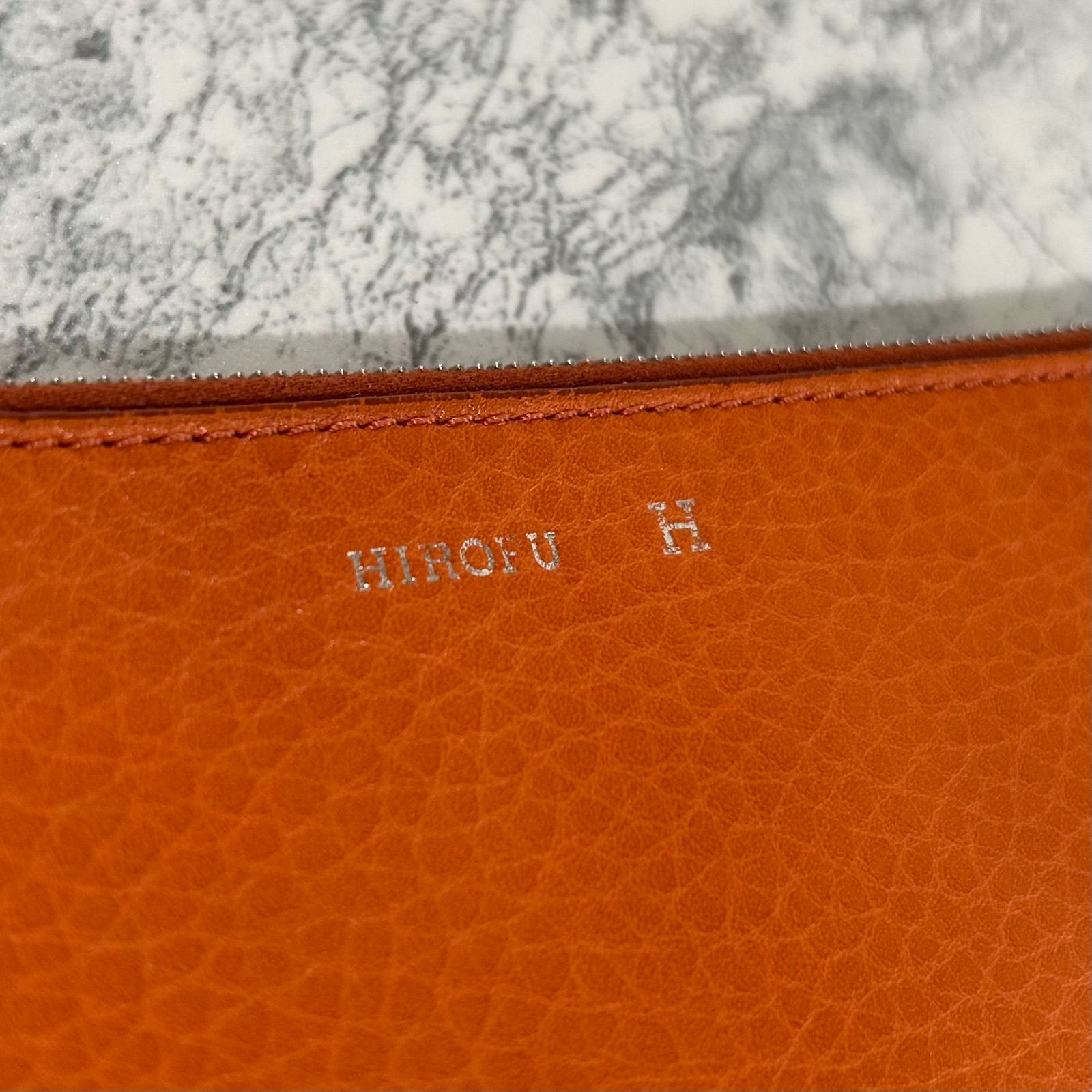 ヒロフ HIROFU シボレザー ハーフムーン 半円 コインケース 小銭