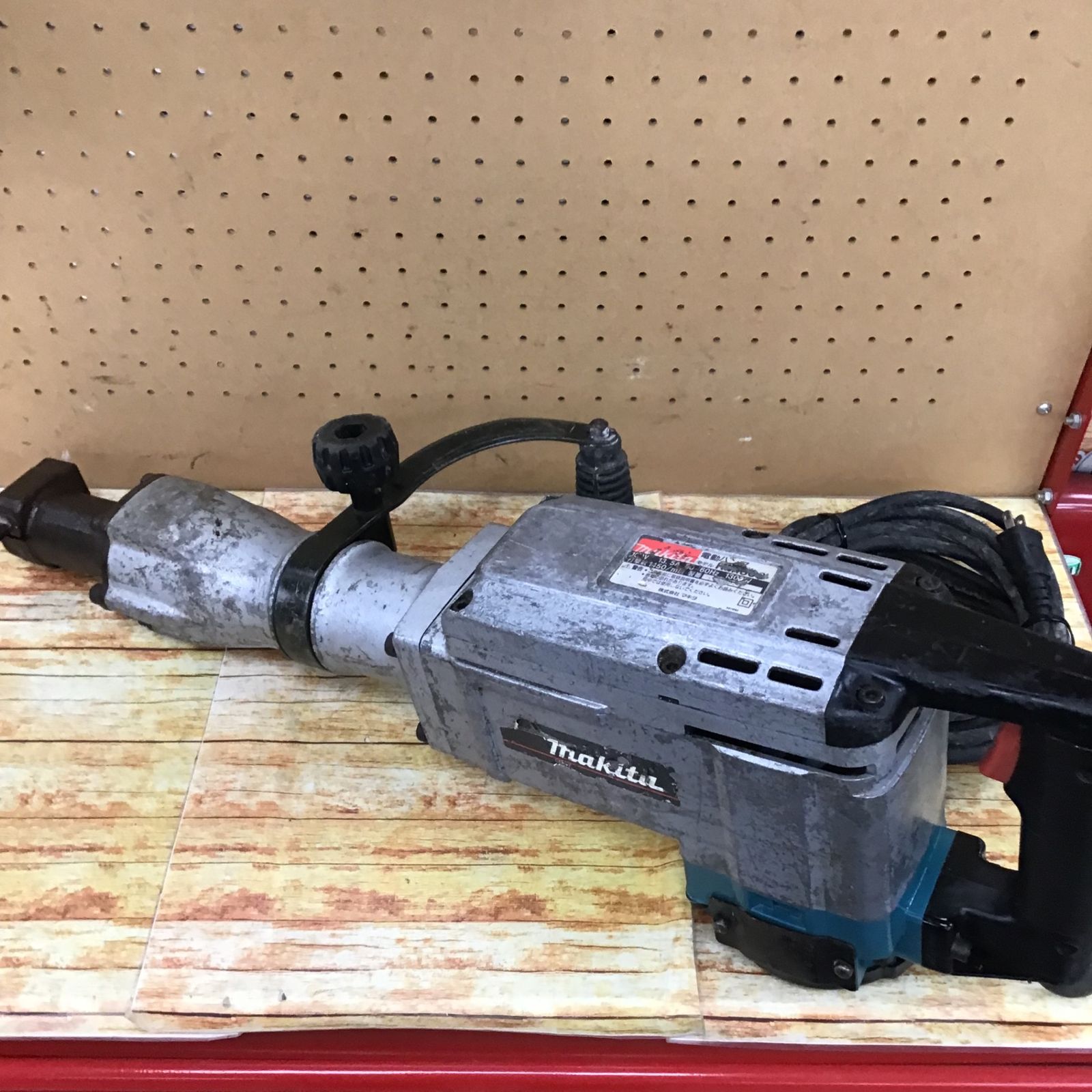 マキタ(makita) ハンマ HM1303【川崎店】 - メルカリ