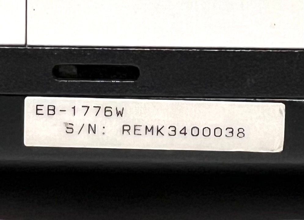 ☆美品 エプソン EB-1776W プロジェクター 無線LANユニット 付き