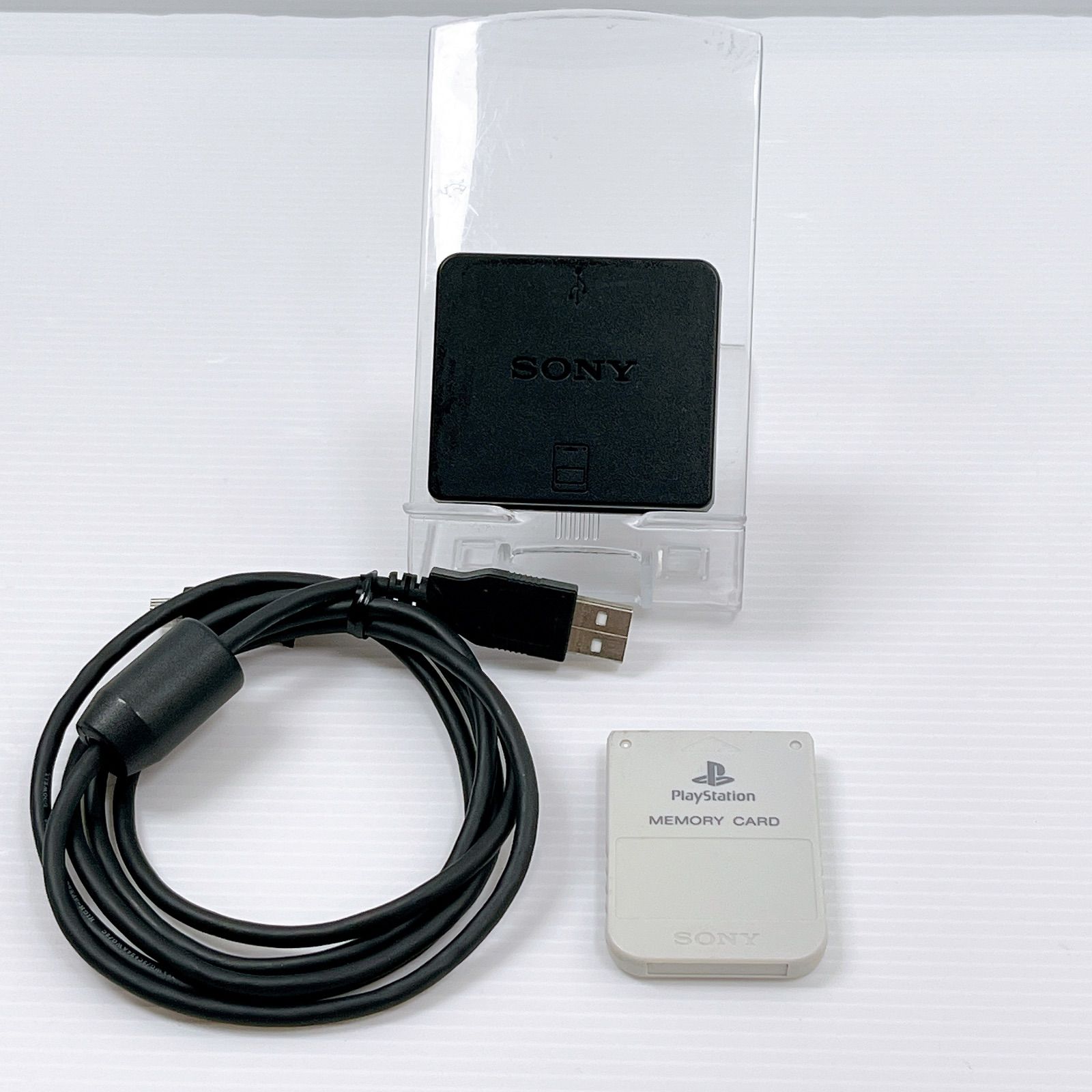 動作品 PS3 プレステ3 メモリーカードアダプター SONY 箱付【10 SONY PS3 メモリーカードアダプター 美品 プレステ3 メモリーカード