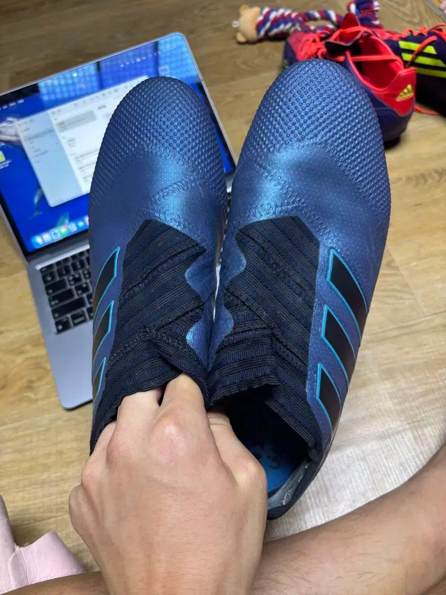 初代 マーキュリアル スーパーフライ SG 次世代 マーキュリアルスーパーフライ5 FG 公開 : Kohei's BLOG