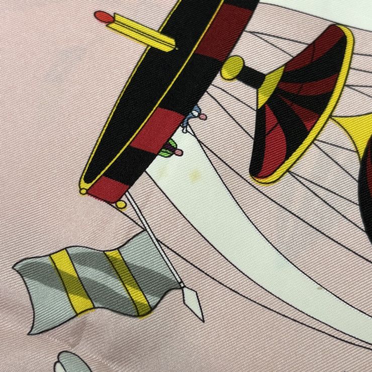 HERMES エルメス スカーフ カレ90 大空の狂気 LES FOLIES DU CIEL