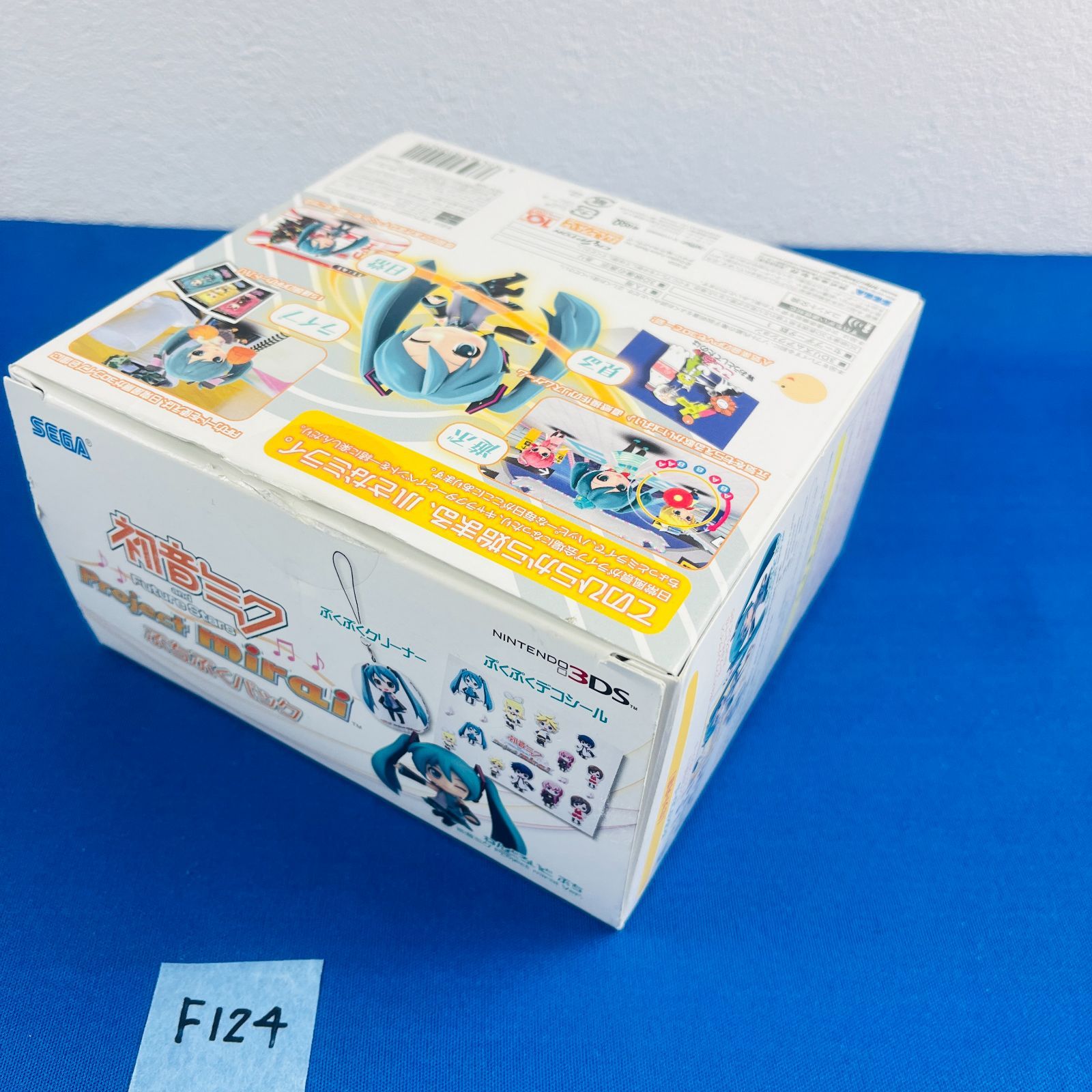 F124 中身