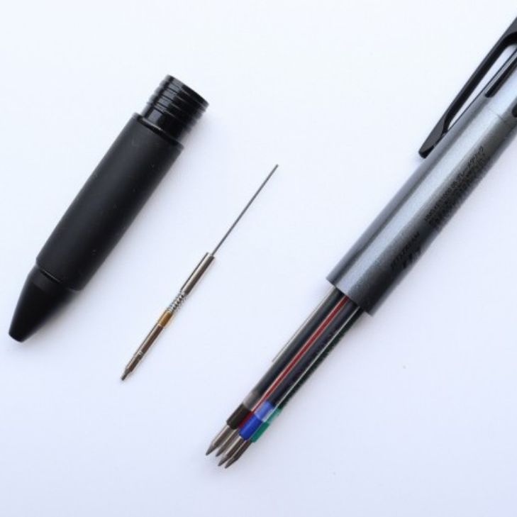 【未開封】ジェットストリーム 4&1  メタル　フルブラック 　グレーメタリック 限定品＞ジェットストリーム4＆1メタル 0.5㎜ MONOTONE