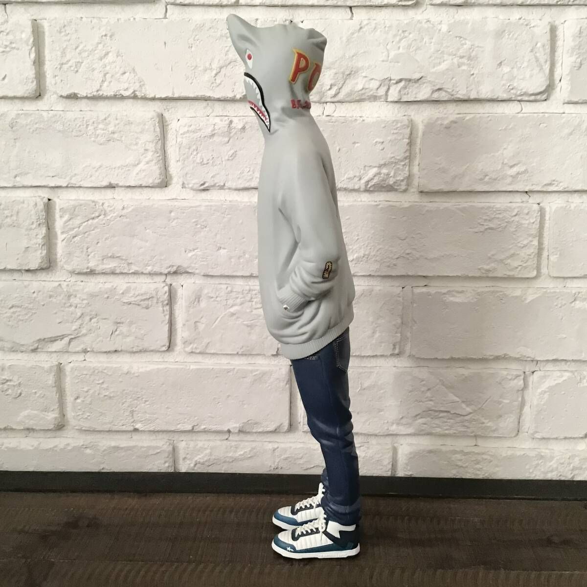 2009年 テリヤキ星人 フィギュア グレー a bathing bape ☆激レア☆ 2009年 テリヤキ星人 フィギュア グレー a bathing